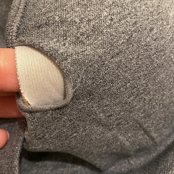 Puma gray sport bra . Size L - Picture 6 of 9